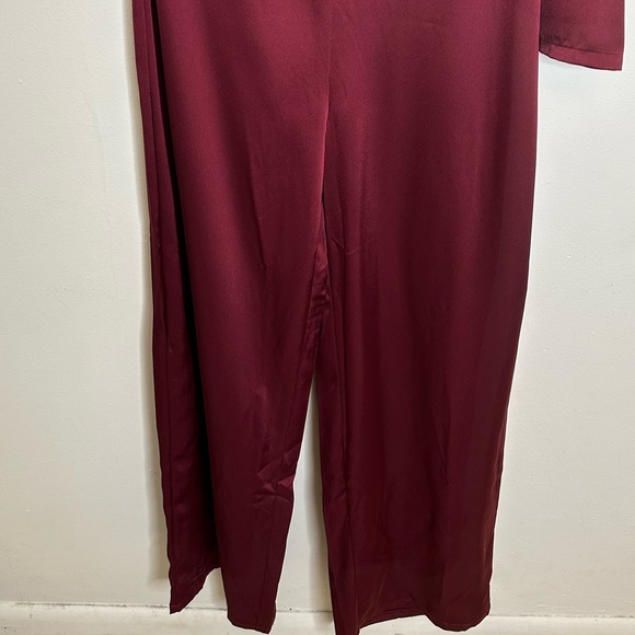 Lulu’s Wine Red Burgundy Satin One-Shoulder Jumpsuit size XL - Picture 13 of 14